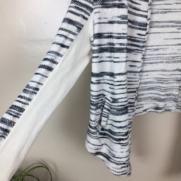 [Lou & Grey]Striped Open Front Knit Sweater - Picture 4 of 8